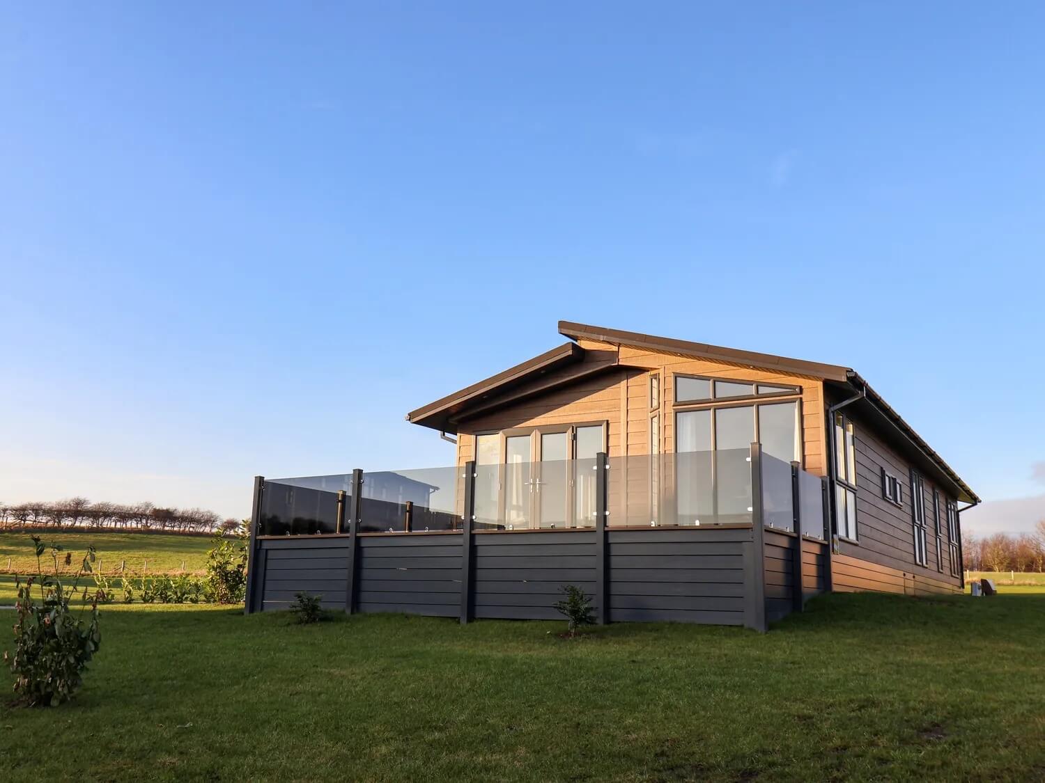 Holly Lodge